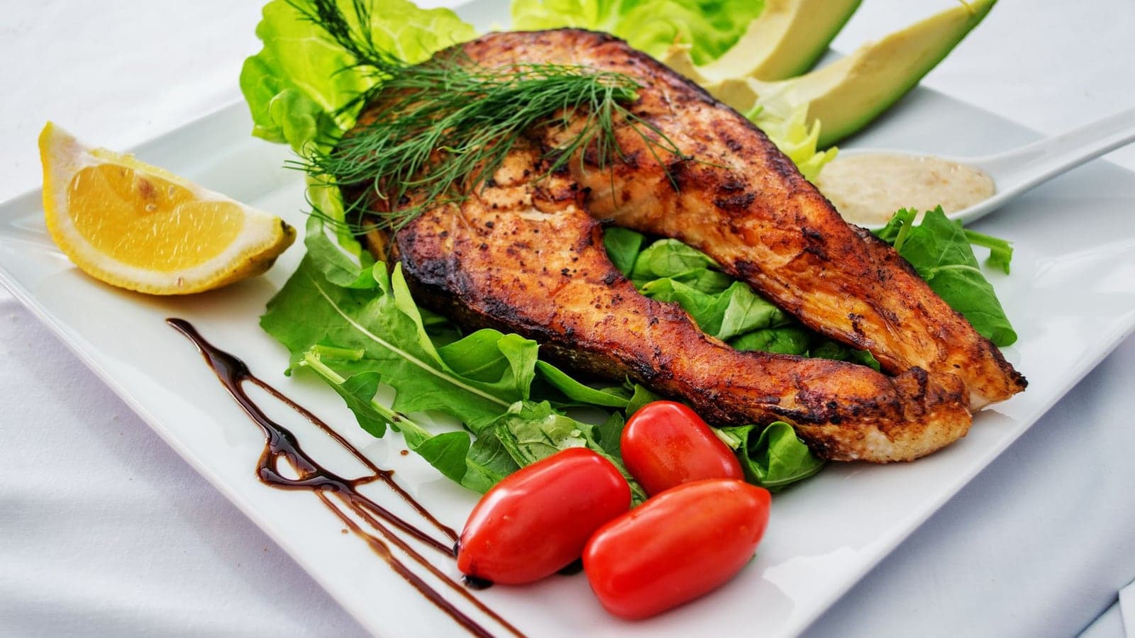 رژیم کتوژنیک روی سفره ایرانی؛ چه زمانی ابزار است و چه زمانی نمایش